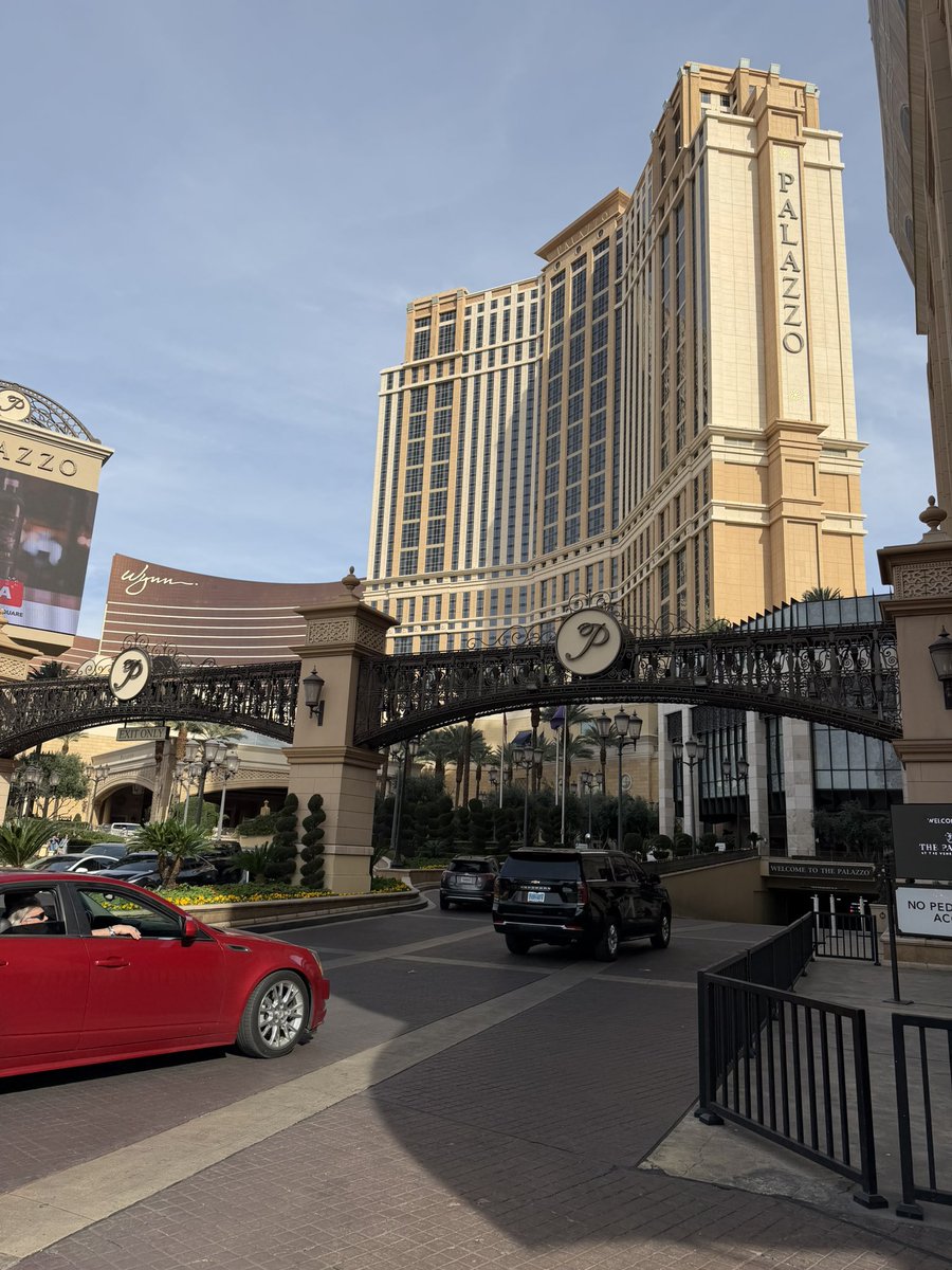 Random Recess Travels tweet media