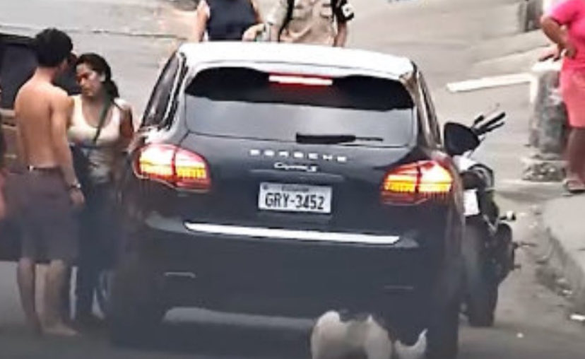 Así es Ministro, hay gente desde la sombra causando incendios, violencia y caos en Guayaquil ¿Quienes podrían ser? No se me viene nadie a la mente.