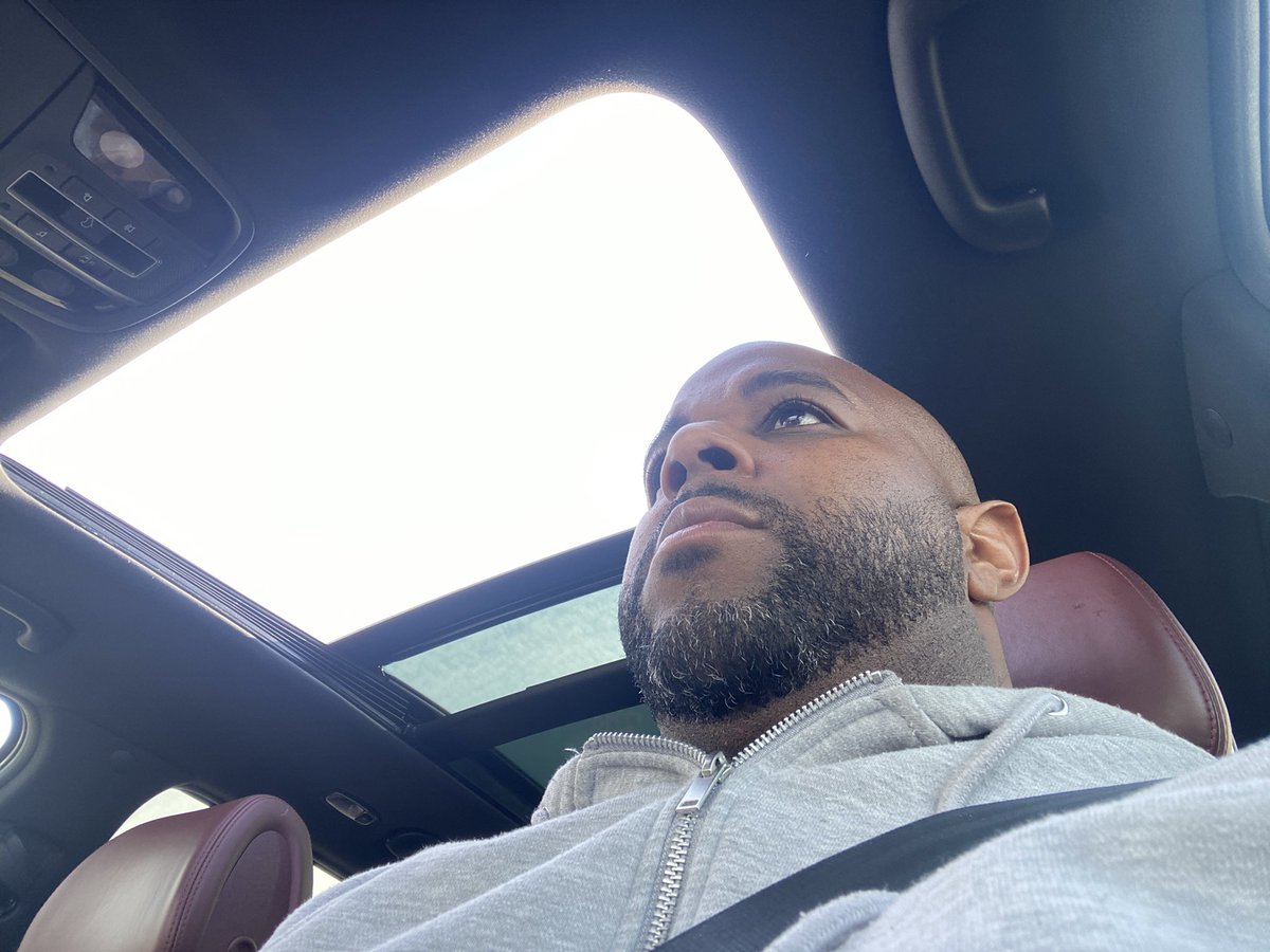 RHMWealthwave's tweet photo. Can’t remember the last time my sunroof was open. Happy Sunday! https://t.co/UPiPaSRYB3