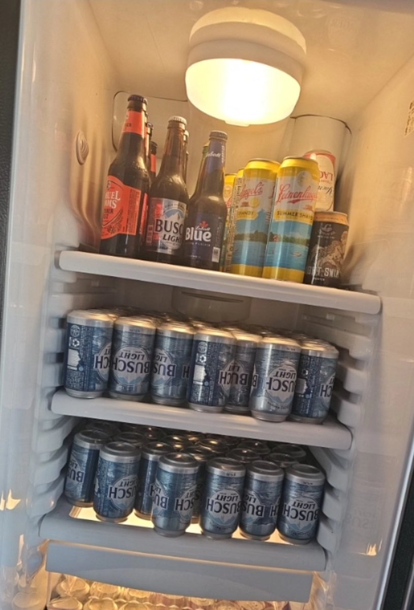 LukeB5301's tweet photo. @BuschBeer #BUSCHDASHFORCASH #SWEEPSTAKES https://t.co/Y3LobuG1Ok