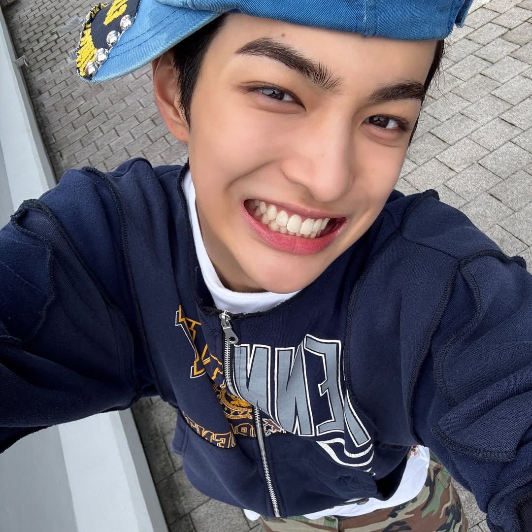 coertisi's tweet image. ➴ Busco mutis !!

               17 ⋆ she 
               prio : cortis

. ݁₊ stray kids, w2e, lngshot y oyente casual media industria ᩚ
⌞#coercomeback #kpoptwt #stantwt⌝

♡︎ + ↻ = mutis