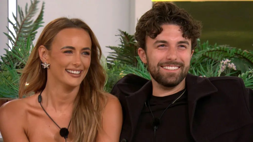 blueberrykushx0's tweet photo. My final 4 has been decided 👑 
#loveisland #LoveIslandAllStars https://t.co/ZXk40nAAYV