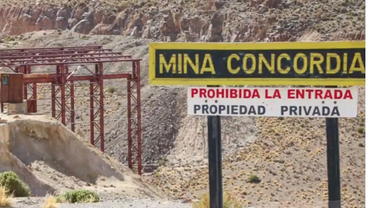 #EXCLUSIVA: La Sedena identificó en 2020 a líderes de Los Chapitos que hoy controlan zona de desaparición de mineros.

Comparto informes de inteligencia y anticipo: #AMLO supo de las tropelías del Cártel de Sinaloa en dos viajes a Concordia y Mazatlán, y no hizo nada. 

HILO 🧵