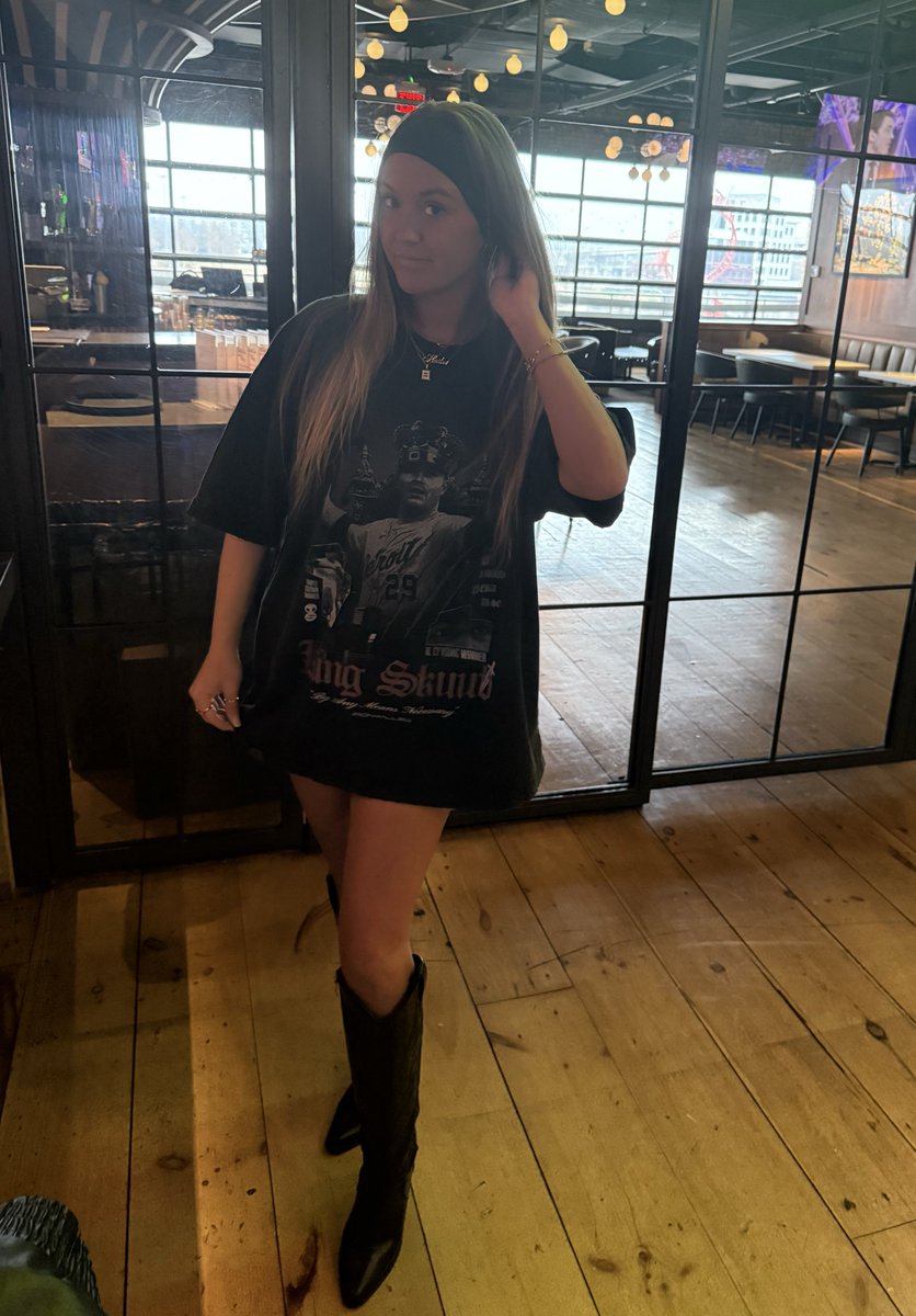 hails tweet media