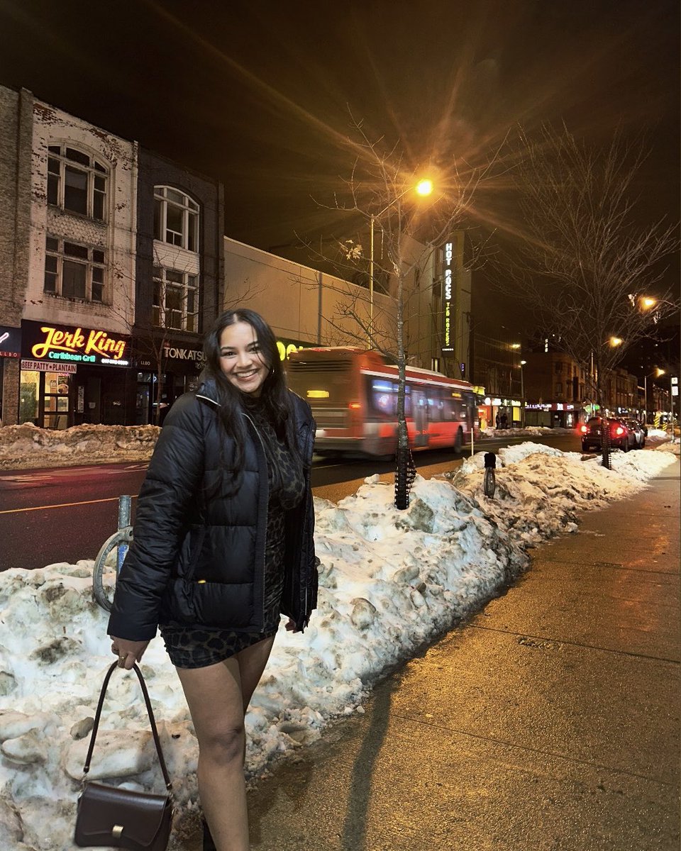 canadian girlies when it turns -4°C