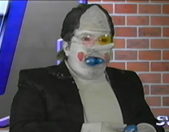 The funniest thing about this Tumblr ship war thing is seeing Tenna getting attacked for being ugly, meanwhile this is an actual, honest to goodness, official depiction of Spamton: