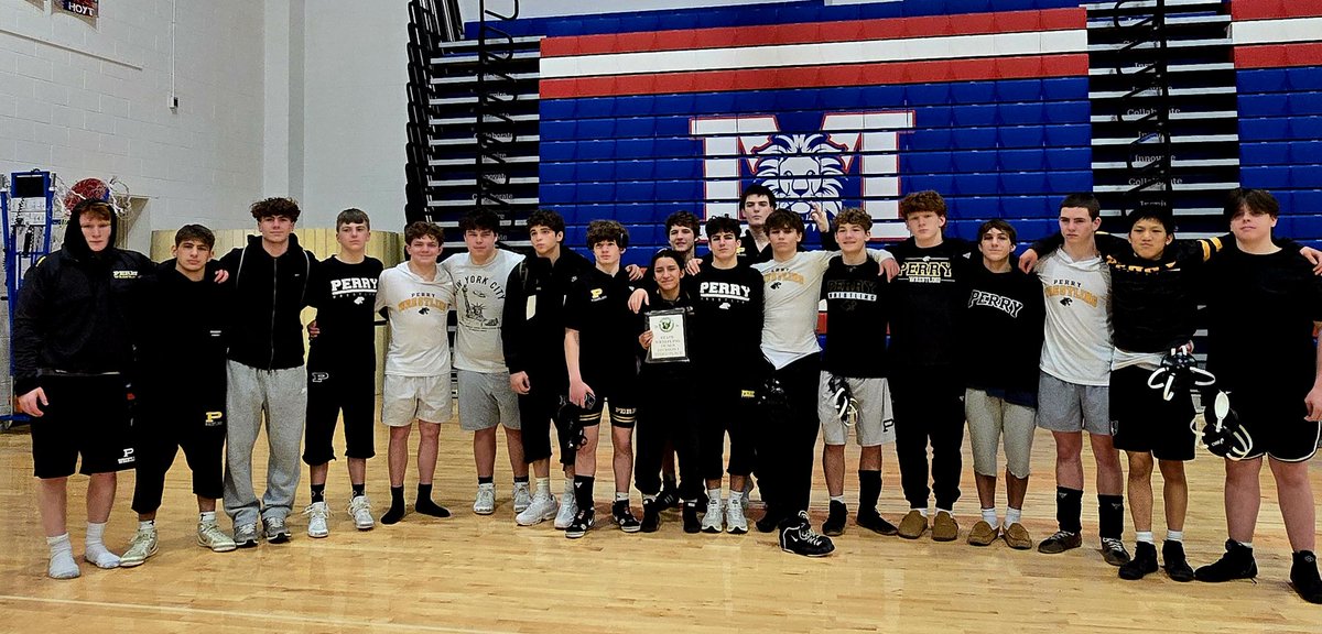 MassPerryWrestling tweet media