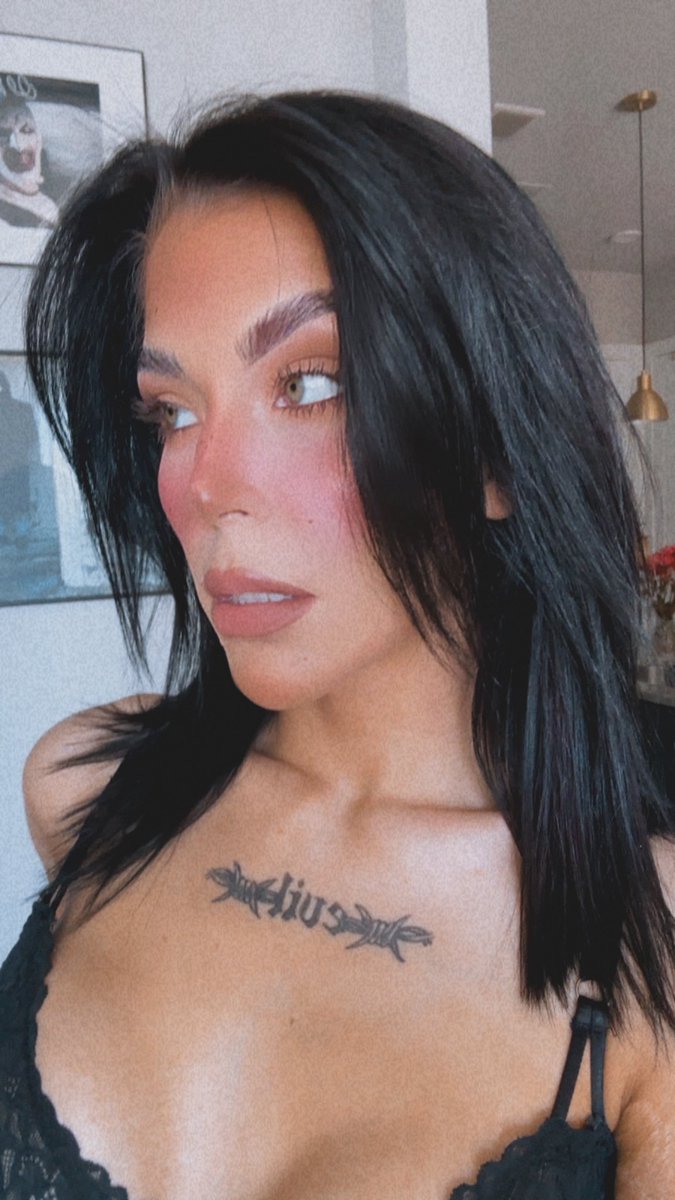 Think I need to only update this account when my hair changes. Back to my comfort color. ❤️‍🔥