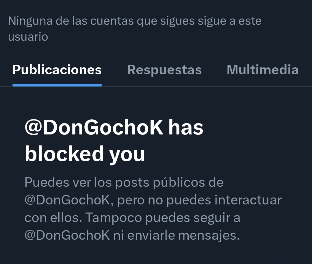 A esta hembra le dices las cosas claras y te bloquea. Lo bueno es que ninguno de los que sigo, sigue a este toche. 
Manolooooo no me deje solo