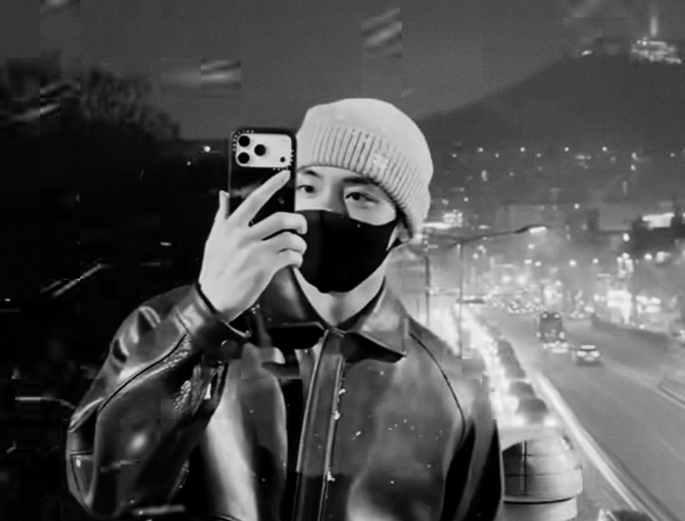 ' (@adoremytaete) on Twitter photo 