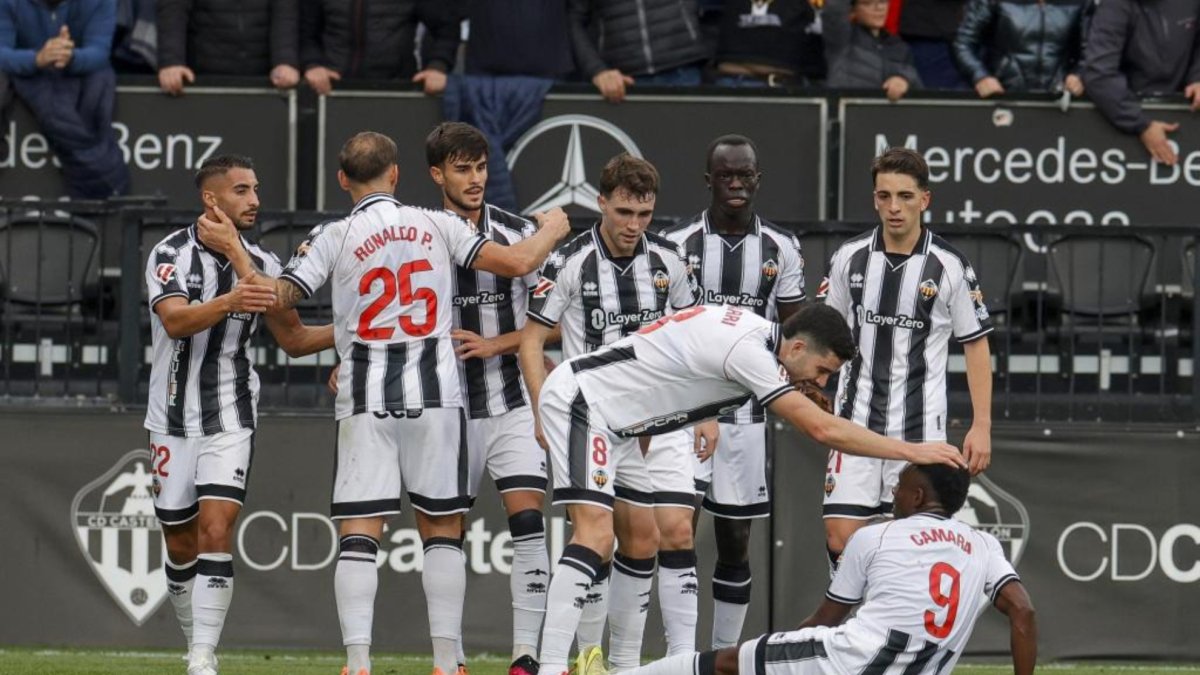 Orelluts tweet media