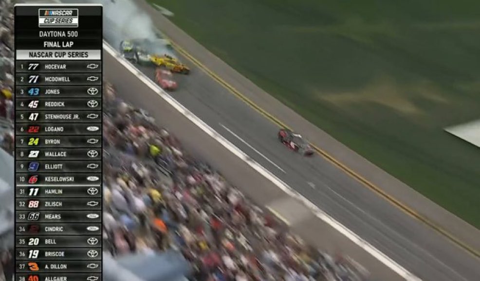 La escena mas tranquila de cars