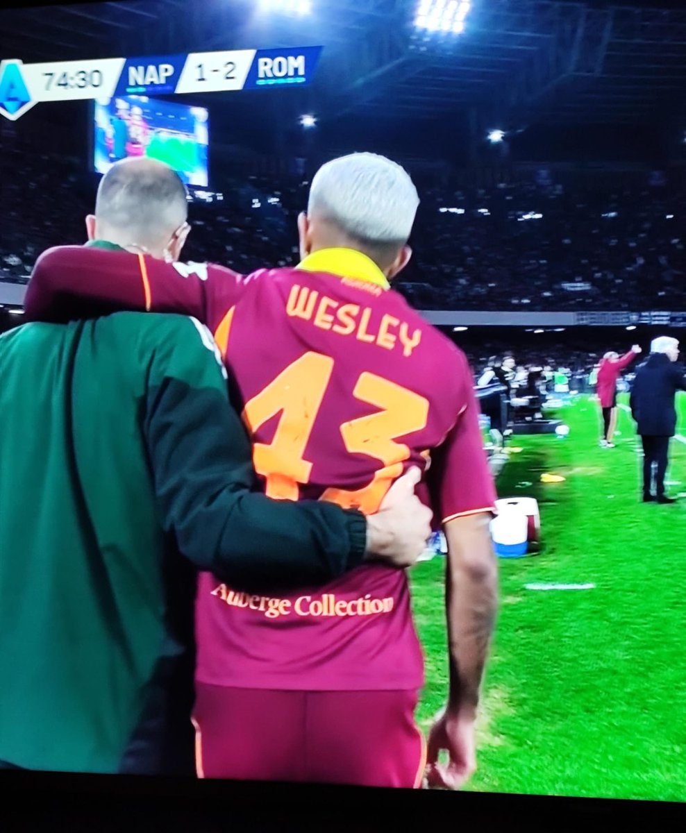 Te prego!
#ASRoma #WESLEY
