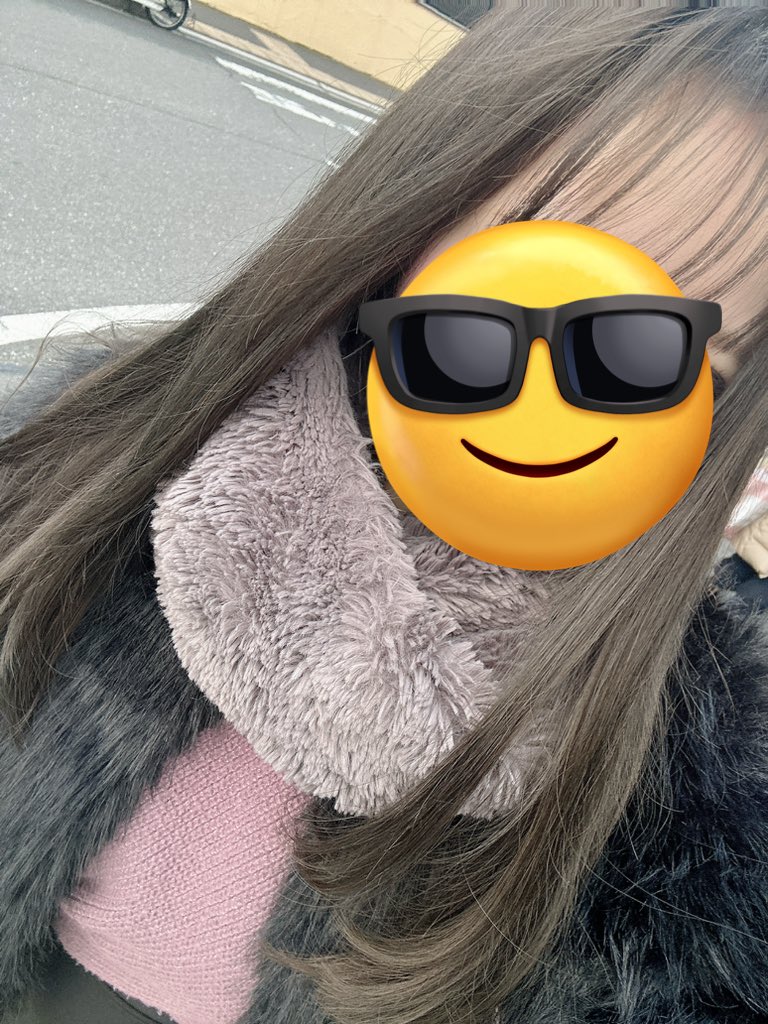 __necopanchi's tweet photo. 珍しく暗い髪色～～❕見慣れないけどカワイイ https://t.co/jLqodJTqD6