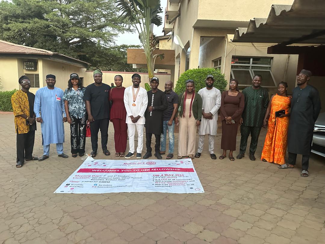 Rotakada's tweet image. In this month of 'Peace and Conflict Resolution', we had a joint fellowship with the theme - My Role In Peace Building. It was a great session. We also had talks regarding  valentine and love. 
Rotaract is good, join us today. 
#Rotary #Rotaract @Rotary