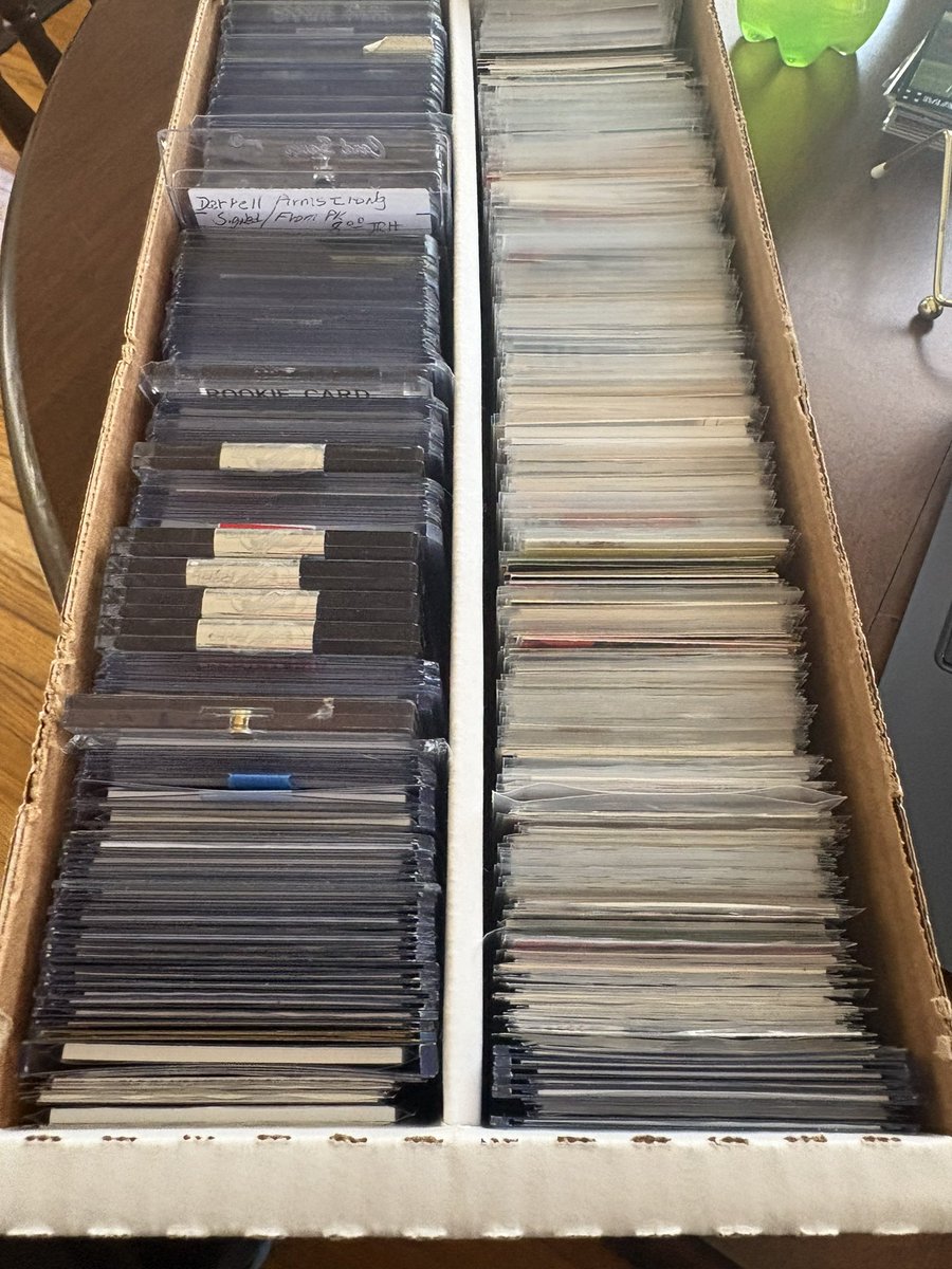 Coryscards tweet media