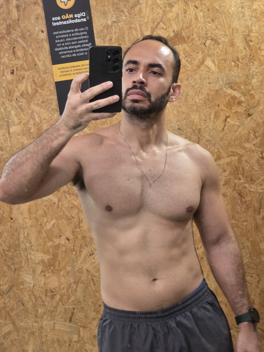 ivocristiano's tweet photo. Γltima postagem da idade velha... #gymrat #gymthreads https://t.co/58FyYKfb6d
