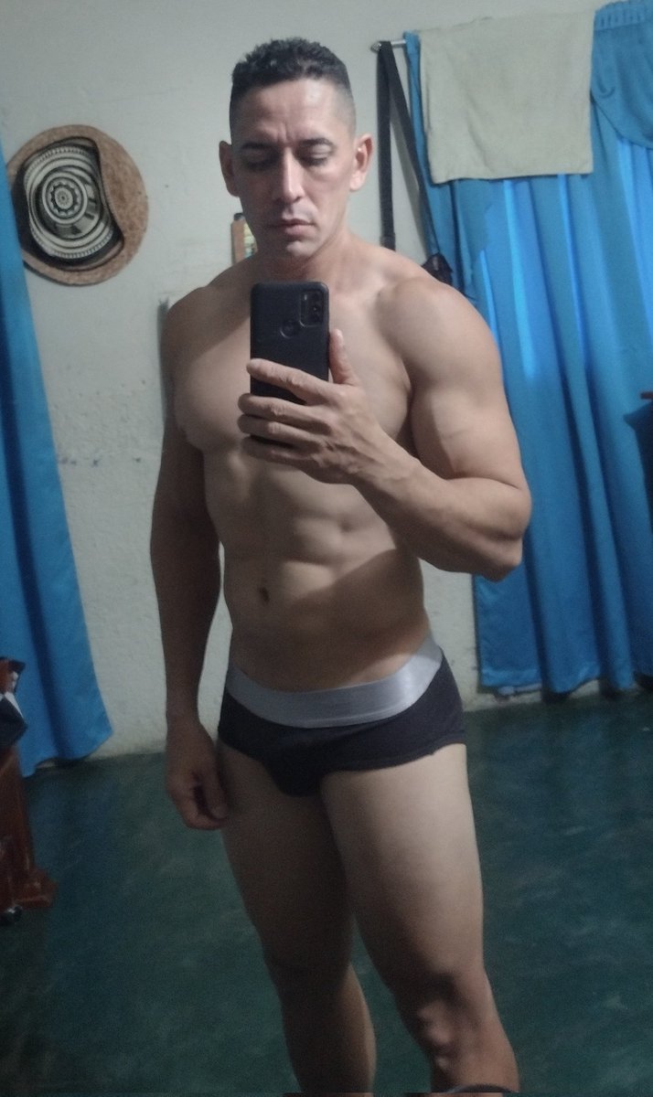 AdelisDiaz's tweet photo. Domingo... https://t.co/EN3aTgYYNn
