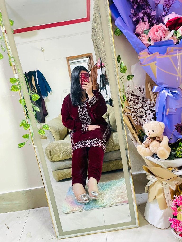 ⚠️ EXTREME WARNING ⚠️  

If you click on this profile (<a href="/Ashumommy/">Queen Ayesha</a>), you WILL become obsessed with my divine feet.  

One look at my soles and you’ll feel that rush straight to your weak little brain… and your wallet.  

You’ll start tipping “just once,” then you’ll be sending