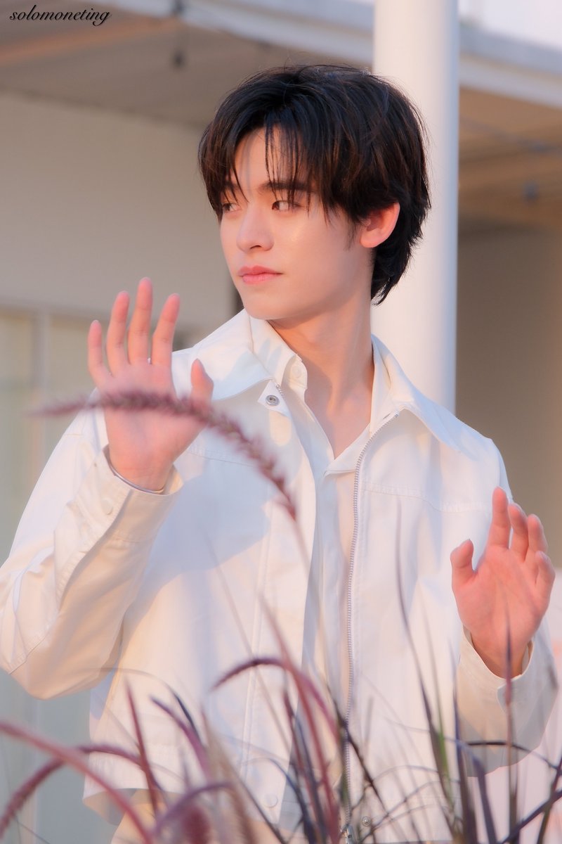 ยิ่งมองยิ่งหลงทุกครั้งไป 🌾

MILLE ONE DAY TRIP X TTP 
#มิลเล่ท้าแดดกับตี๋ตี๋ป๋อ 
#PorSuppakarn