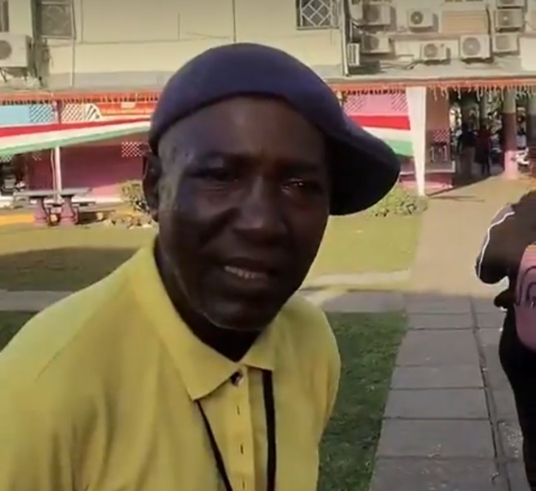 Bucket and yemi 😭