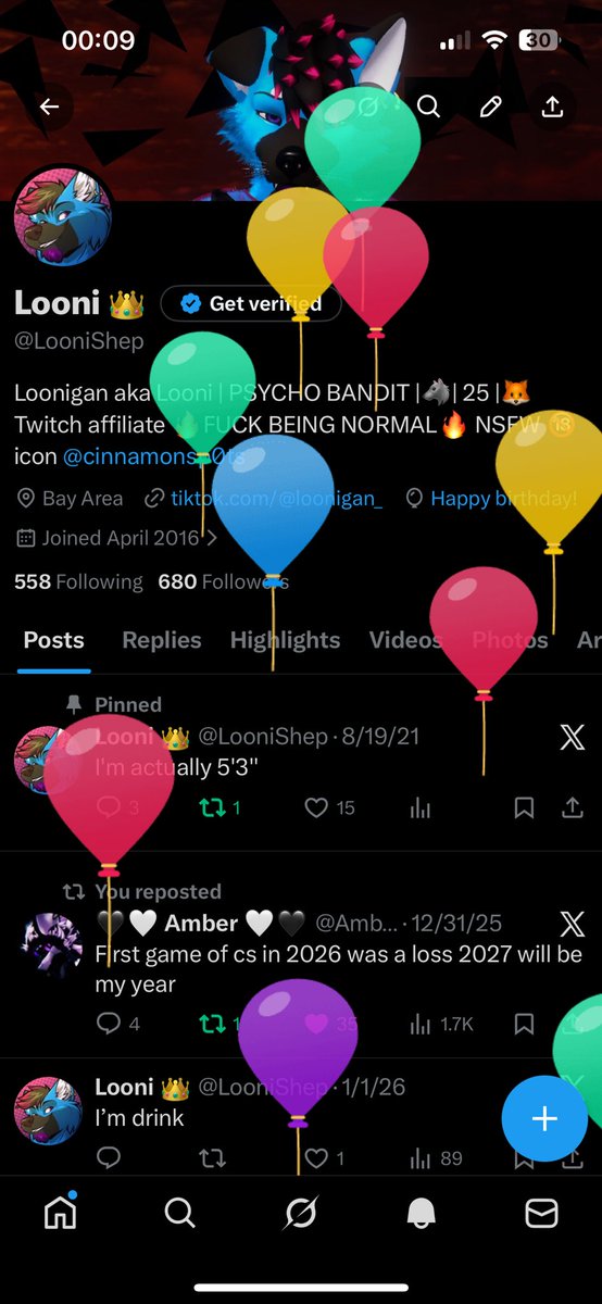 LooniShep's tweet photo. It’s balloon day for the Loon https://t.co/QXeez2XucC