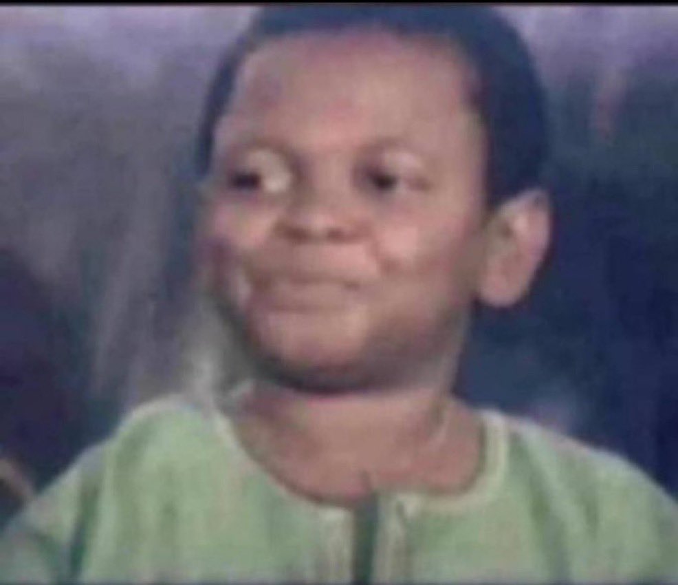 Fine gal 
You're sapiosexual
But you don't want to go gor library date 😂😂😂
As how naw 😂😂😂