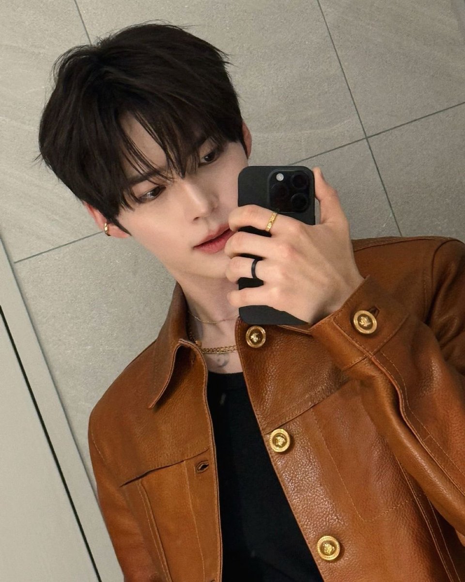VELTHANE_'s tweet photo. ⠀⠀⠀⠀⠀⠀ ⠀⠀ ˚. 𝐈𝐧𝐬𝐭𝐚𝐠𝐫𝐚𝐦

 ⠀⠀⠀ ⠀⠀@️𝘭𝘶𝘯𝘪𝘷𝘪𝘶𝘮:

¡Buen día!

Hoy toca probar cafés que no sean míos. Ojalá no me haga daño, porque voy a estar en la calle y si me pasa algo culpo directamente a @predglitch 

⠀⠀      ⌂      ⌕      ⊞       ♡⠀ https://t.co/fzHEHp7uma