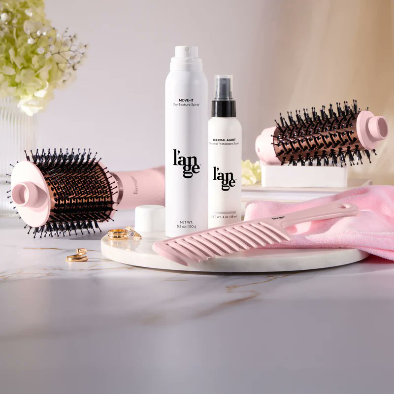 Thinking of upgrading your home, beauty routine, or closet? 
The ABSOLUTE Best Presidents’ Day Sales Roundup is here! bit.ly/4aHMcDU <a href="/jcpenney/">JCPenney</a> <a href="/jcrew/">J.Crew</a> <a href="/Walmart/">Walmart</a> <a href="/Ruggable/">Ruggable</a> <a href="/Reebok/">Reebok</a> <a href="/Wayfair/">Wayfair.com</a> <a href="/amazon/">Amazon</a> <a href="/PurpleCarrotXO/">Purple Carrot</a> <a href="/LivingProofInc/">Living Proof</a> <a href="/pfflyers/">PF Flyers</a> <a href="/CLEARSTEM/">CLEARSTEM Skincare</a>