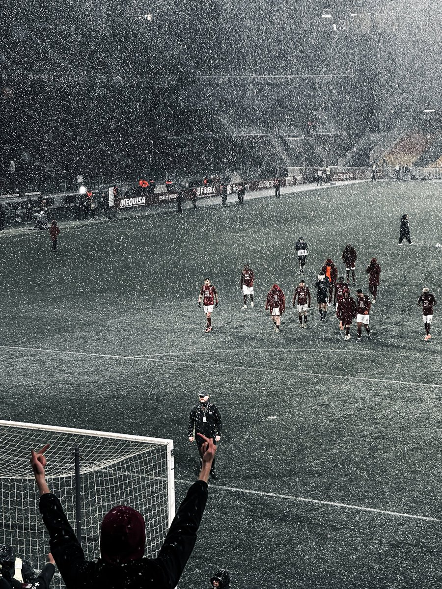 MetzCha's tweet photo. #FCMAJA https://t.co/WtEFcI34bE