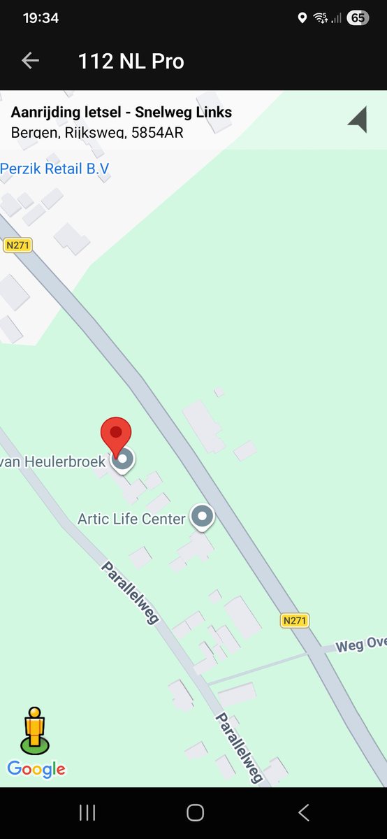 Aanrijding vermoedelijk met letsel op N271
