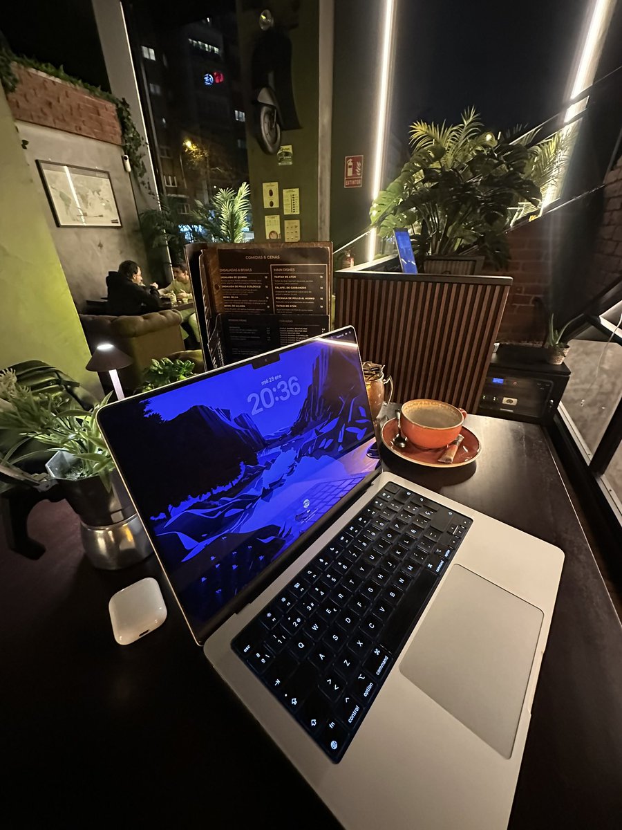 ArsDevH's tweet photo. Good evening, everyone! 🌆 https://t.co/Rs6LsOPqkO