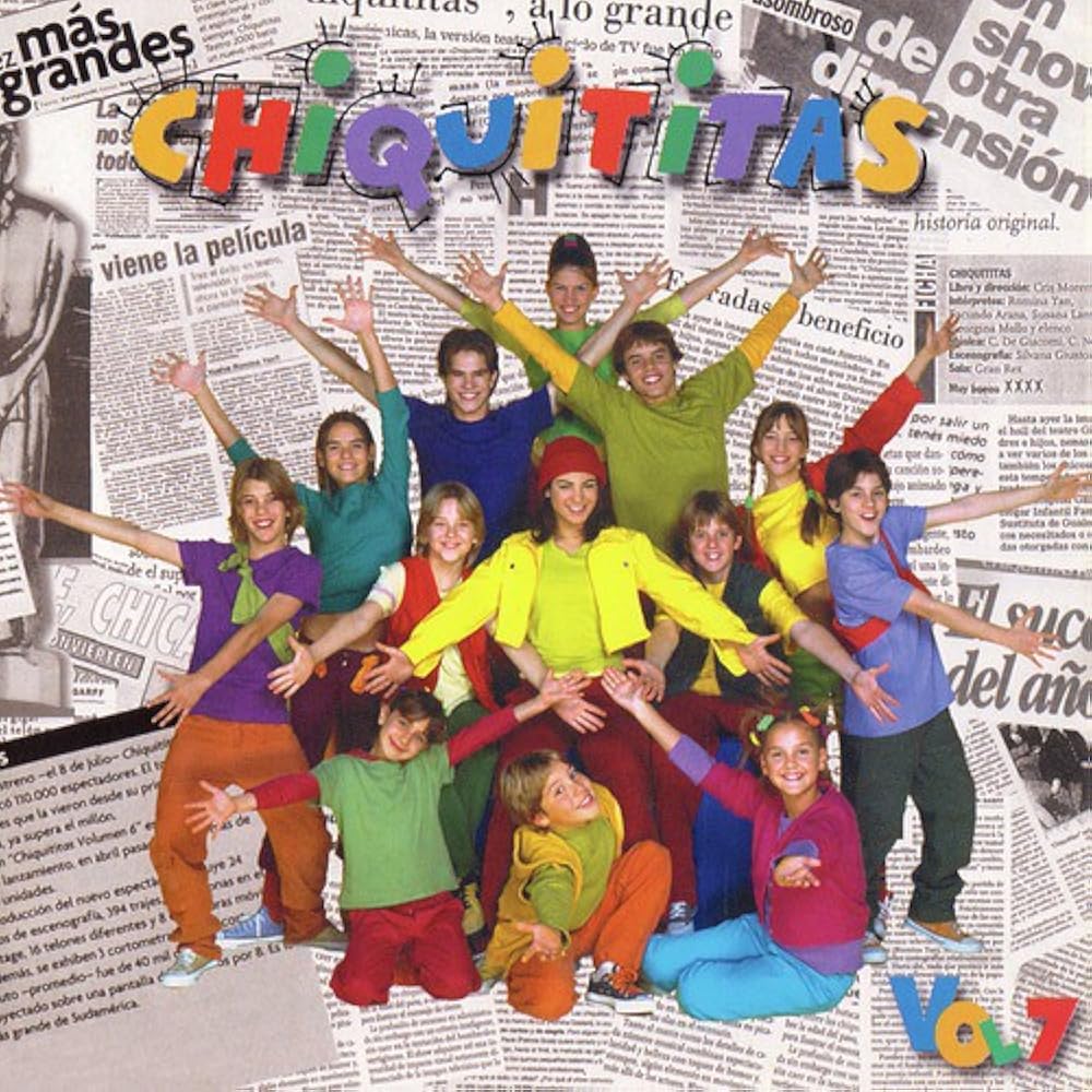 ChuliQu's tweet photo. @louislali Me hace acordar a chiquititas, cuando usaban ese estilo de ropa con estampa de diario https://t.co/4NCrNT5E3b