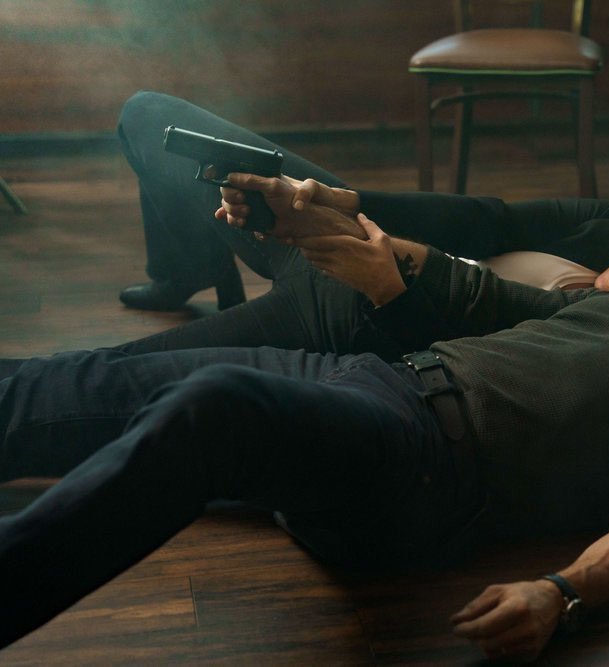 chrisKAEo tweet media