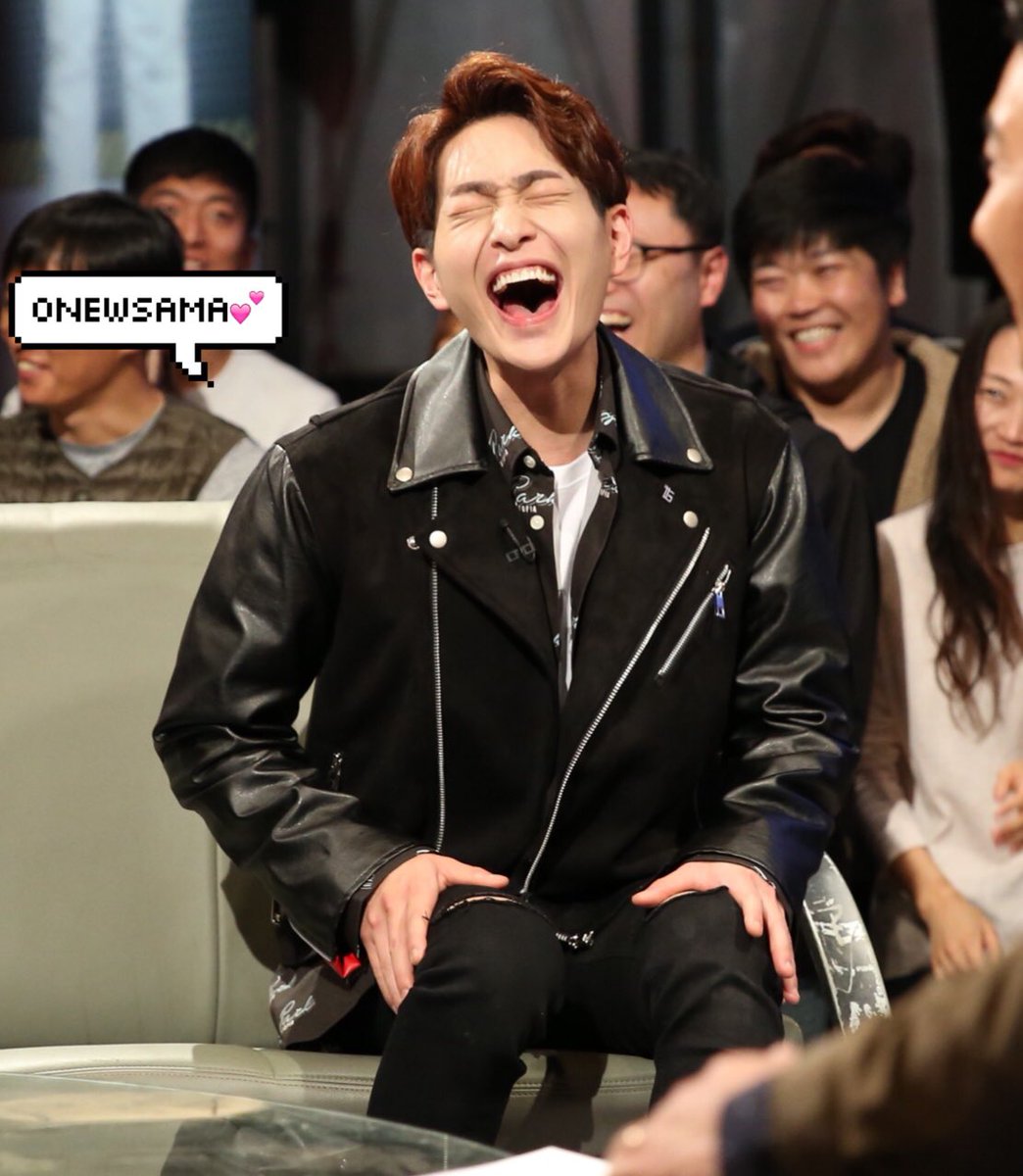 온유 #ONEW #オニュ@SHINee @ONEW_GRIFFIN