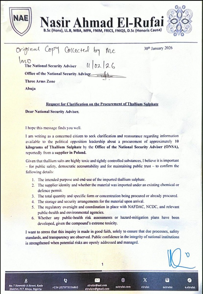 ChinasaNworu's tweet photo. Nasir El Rufai accuses NSA Nuhu Ribadu of importing Thallium Sulfate, a colorless, tasteless, odourless dangerous toxin into the country, demands clarity.
A teaspoon of Thallium Sulfate Tl₂SO₄ can kill 34 people at once. Whether inhaled or consumed. Used by KGB &amp; CIA. https://t.co/d08yN8rjOM