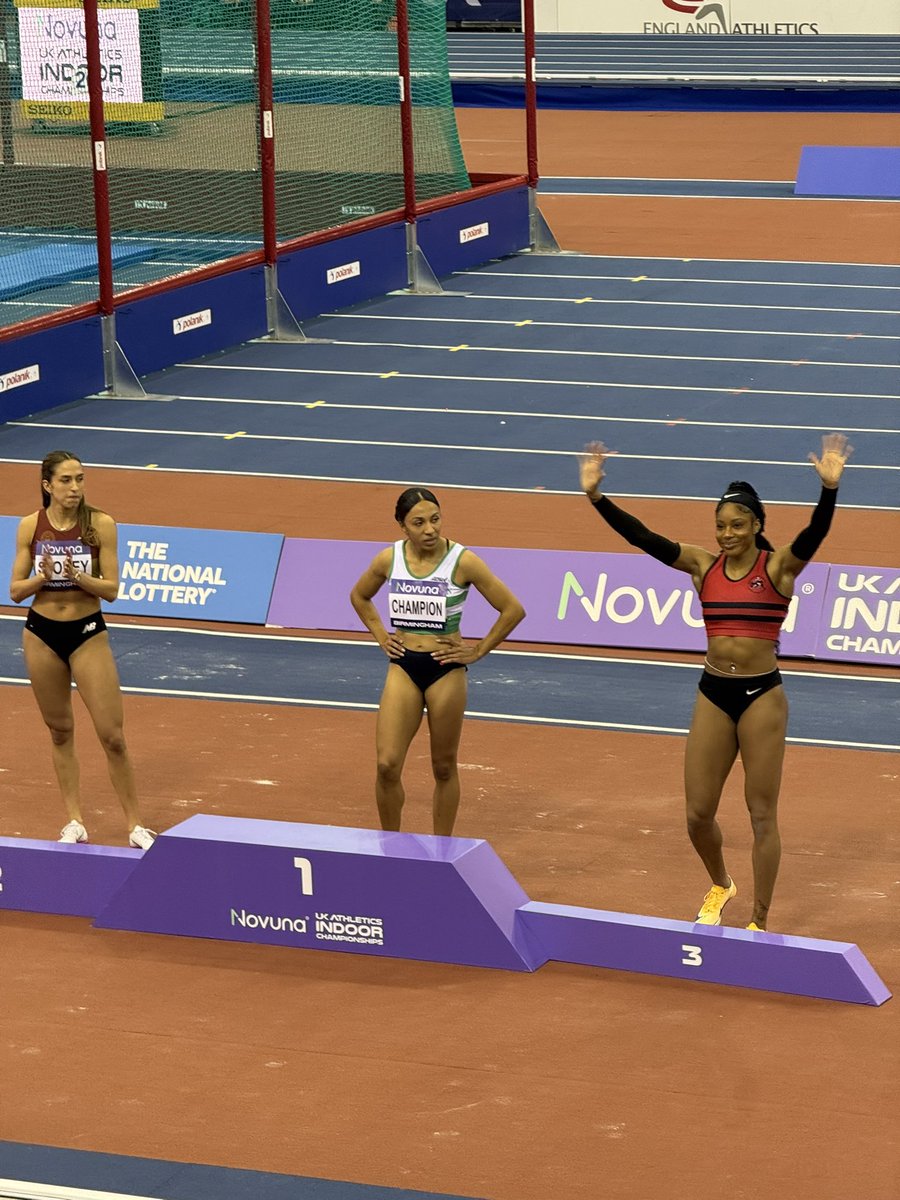 @melanatural tweet media