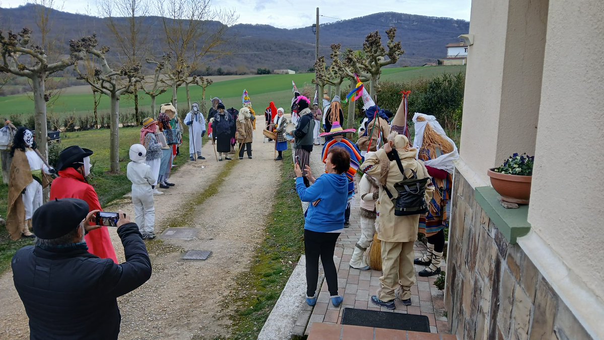 AcoaAke's tweet image. 🐑 Domingo de Carnaval en el #concejo de #Okariz

🎭 Inauterietako igandea Okarizko #kontzeju|an

#Donemiliaga San Millán @Lautur1 #Araba #Alava