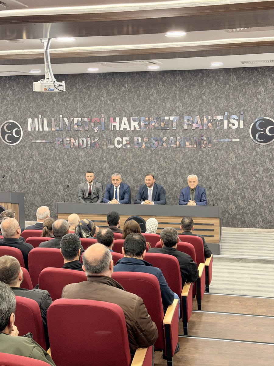 MHPpendik_'s tweet photo. 2.Bölge İstişare Toplantımızı; İlçe Başkanımız Sn. Eşref ERYILMAZ, İlçe Teşkilat Başkanımız, Divan Kurulu Üyelerimiz, 2.Bölge  Başkanımız, Mahalle Başkanlarımız ve 2. Bölge teşkilat mensuplarımızın katılımlarıyla gerçekleştirdik.

Toplantı kapsamında bölgemize ilişkin değerlendirmelerde bulunduk, görüş ve önerileri karşılıklı istişare ettik.