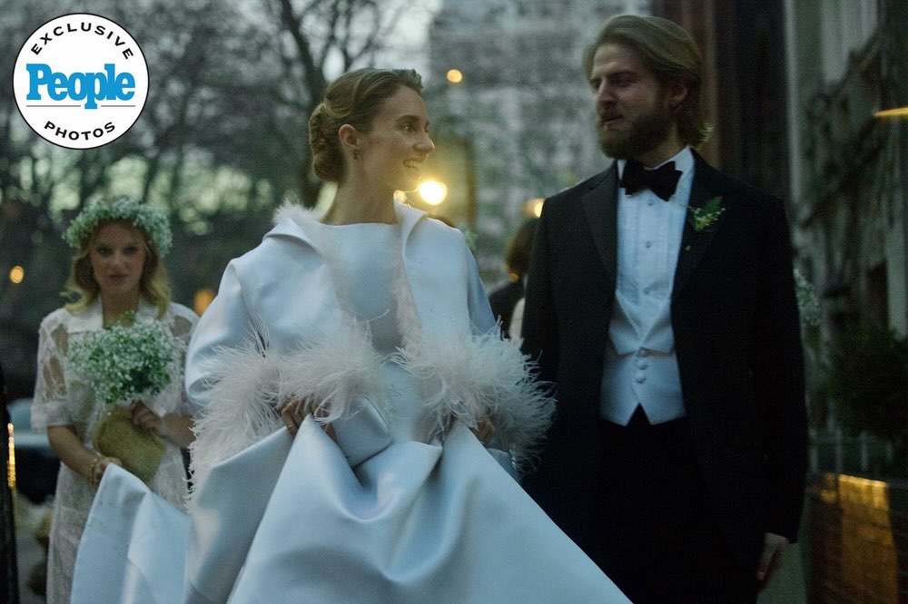 @updatingkeery @BackgridUS Maya Hawke married singer Christian Lee