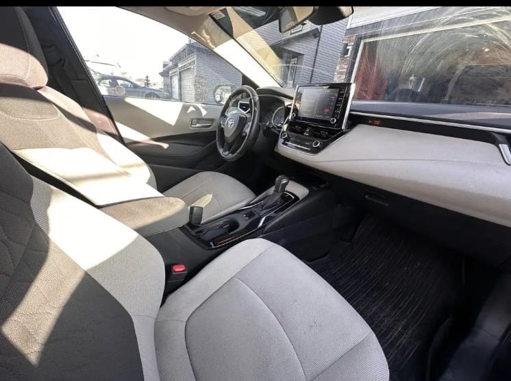 _owula's tweet photo. 2021 Toyota Corolla Le premium
Clean title 
Sunroof 
Fabric seats 
Reverse cam
136k miles 

129k cedis including shipping https://t.co/fNLhnmoNdZ