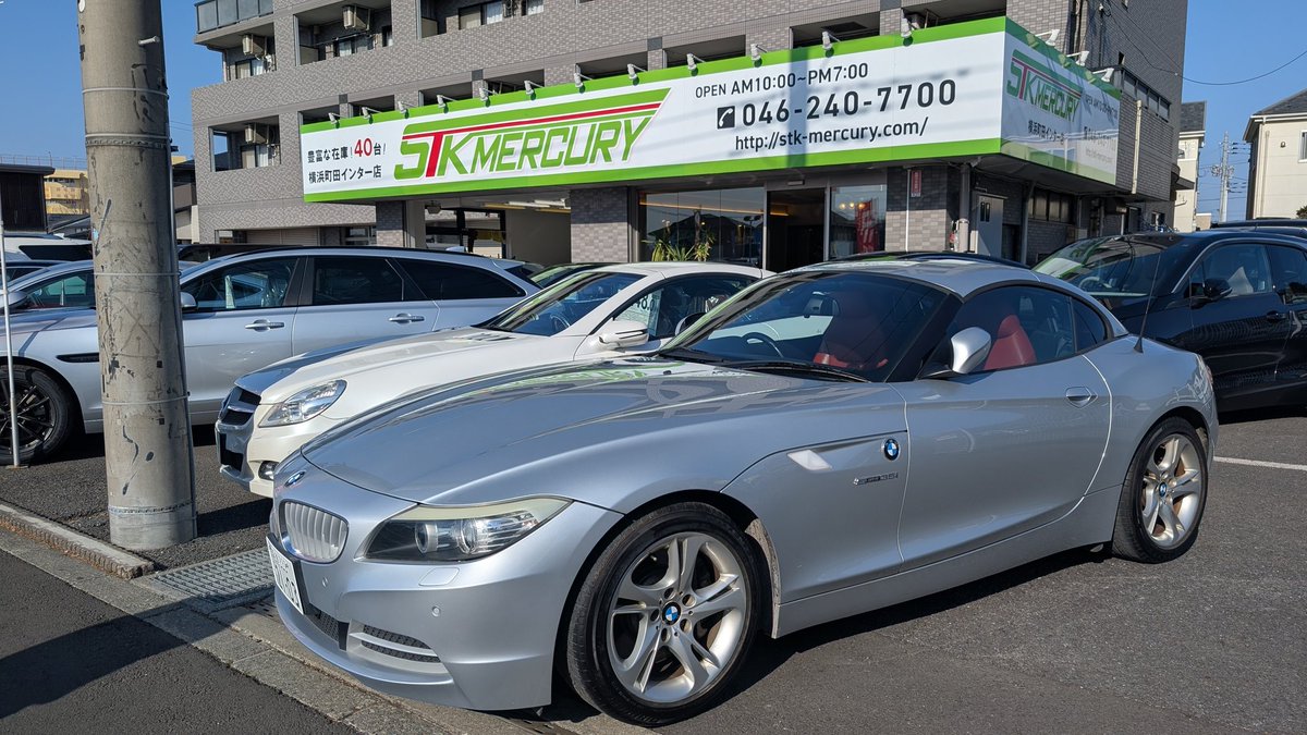 asashunch's tweet photo. えー突然ですけども
E89型、BMW Z4 35i '09納車いたしました。
3,9万キロの低走行車です。
300馬力直6FRは非常に怖いですが、デートカーとしてよく仕上げられているという印象です！
BMW界隈の皆様。Z4界隈の皆様よろしくお願いいたします！
近いうちに車紹介動画出さないとな。
おやすみ。 https://t.co/aqKNg02U2P