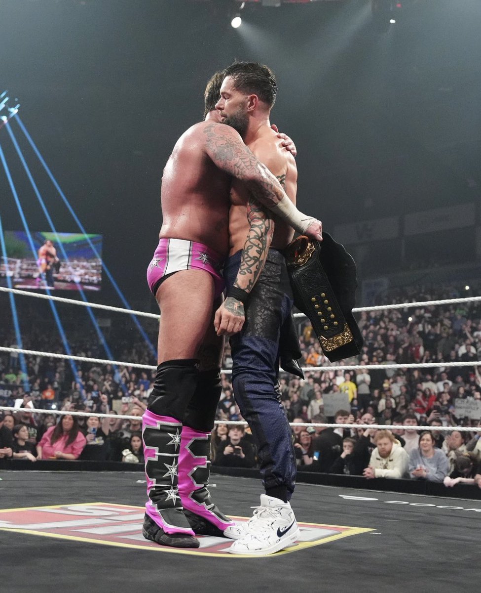 Finn Bálor tweet media