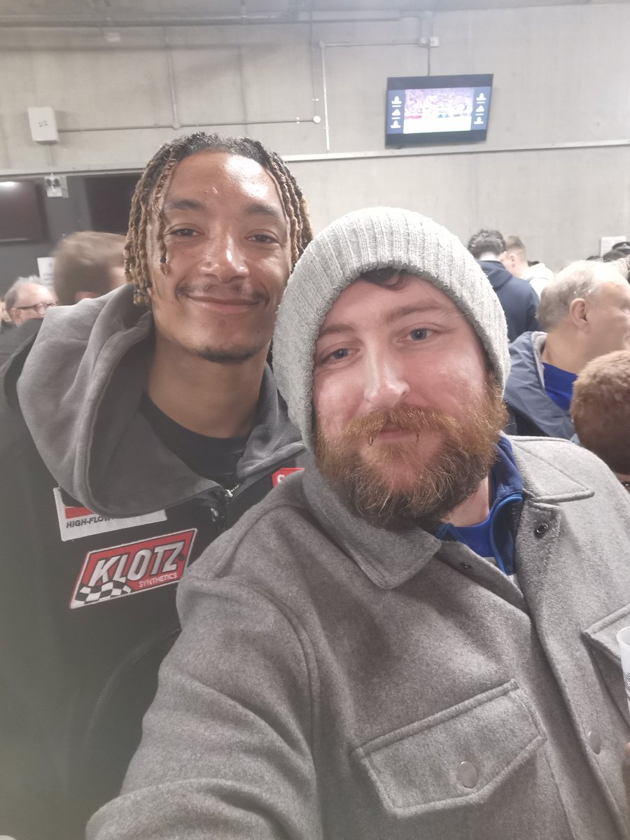 Josh Buckley tweet media