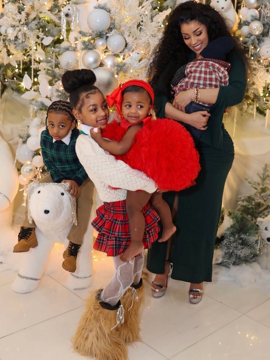 Cardi B and her cute kids. 🥺❤️