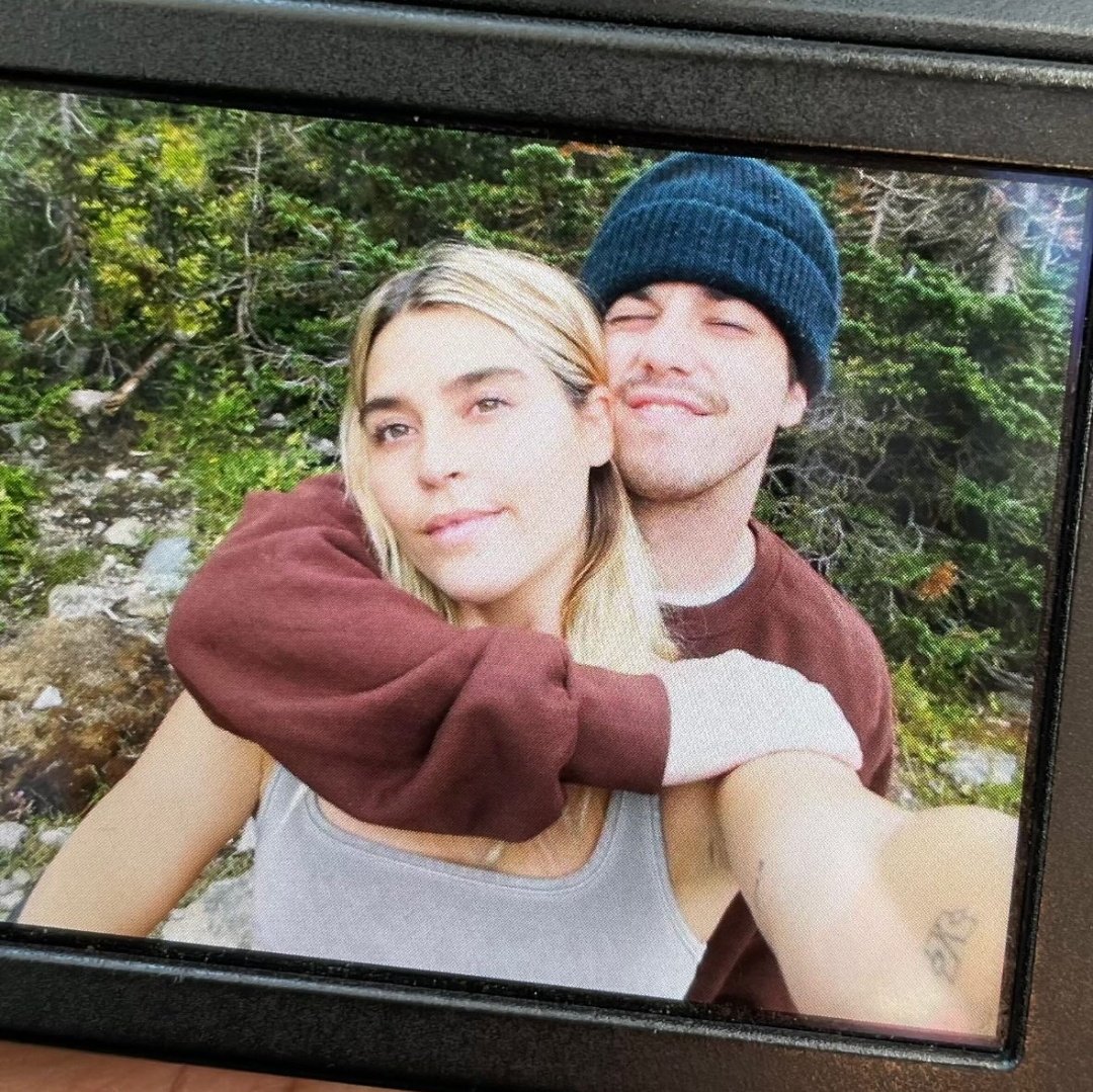 ForMattChampion's tweet photo. 💌 https://t.co/tFTk2raqj3