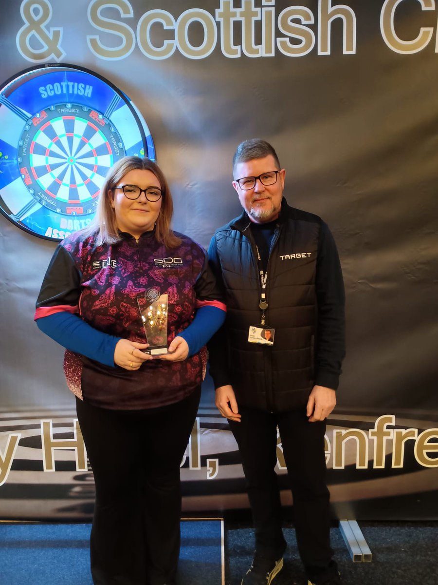Arc9Sports's tweet photo. Scotlands Sophie McKinaly beat Macy Gibbons in the The Target #Darts Scottish Classic Womens Final at The Normandy Hotel Renfrew. https://t.co/Lp8wqR1UUJ https://t.co/TEgRxFqOcV