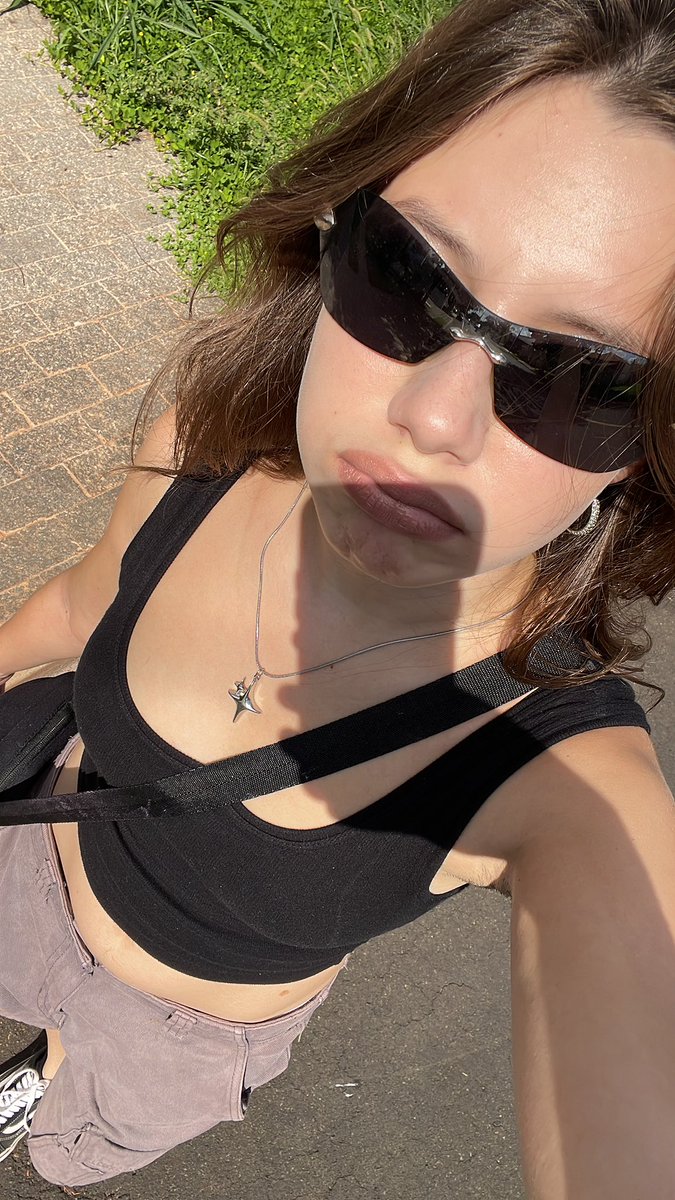 🥁🥁🥁🥁🥁 aaaaiii 
🥁🥁 aaaai hoje ce
aaaai hoje ce pode
🥁🥁🥁🥁 aaaai
hoje ce pode me esquece eh carnaval no 
🥁🥁🥁🥁🥁