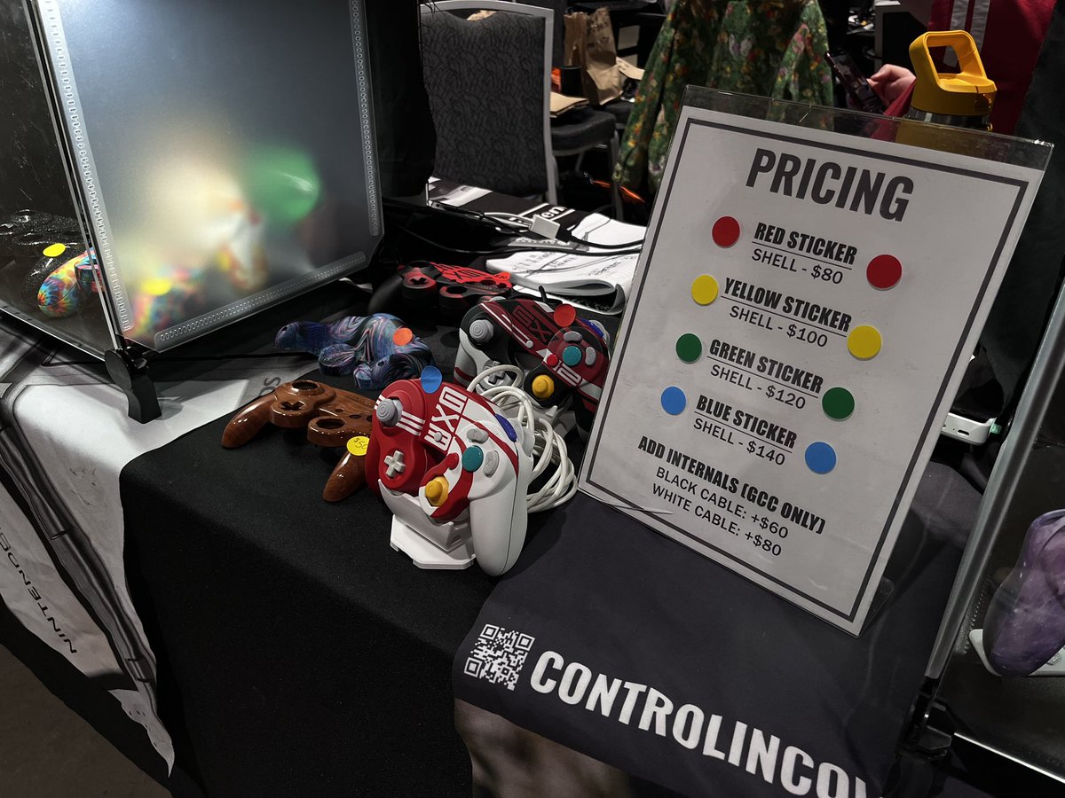 Control in Color (COMMS OPEN) tweet media