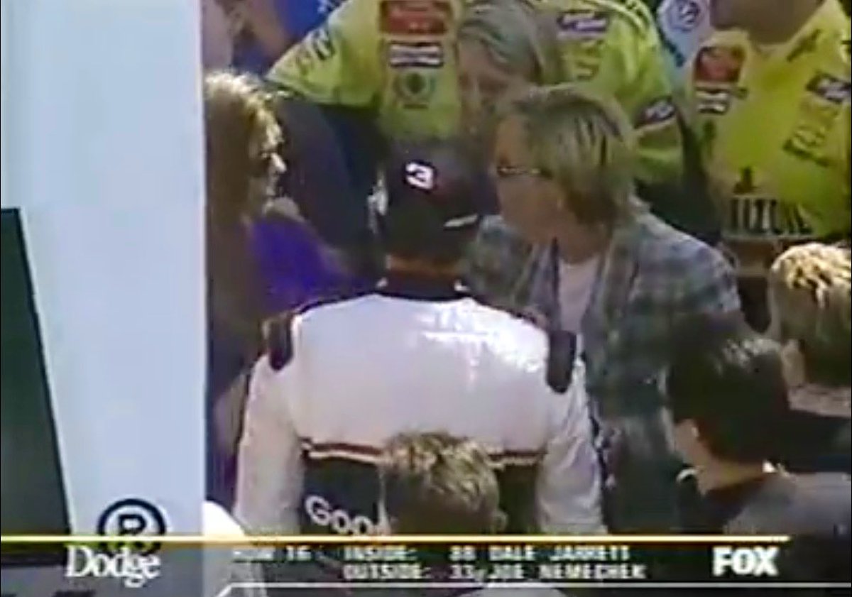 Danielle Frye tweet media